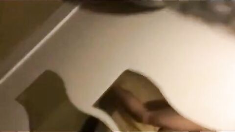 Bareback Amateur Creampie