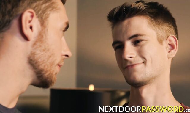 Carter Woods knows exactly how his throbbing dick can make its way inside the ass of