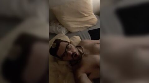 Muscular Serbian Twink Plays with His Black Dildo!