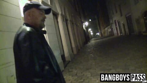 Big daddy pays cash for sex for a cute twink on the streets